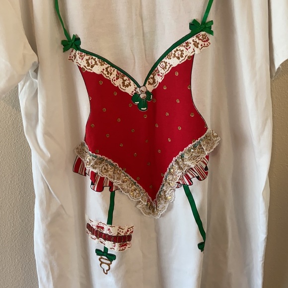 Sensual Teeze Christmas lingerie shirt - Picture 6 of 8
